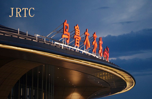 老魏来新疆旅游的多个理由