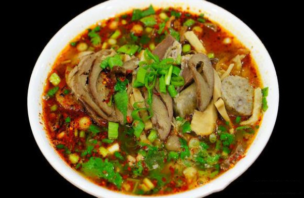 新疆这些美食你吃了吗？吃过这些美食就没有白来新疆~~