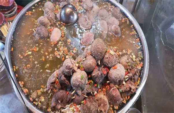 新疆旅游—和田夜市，美味的新疆特色夜宵，都在这里了